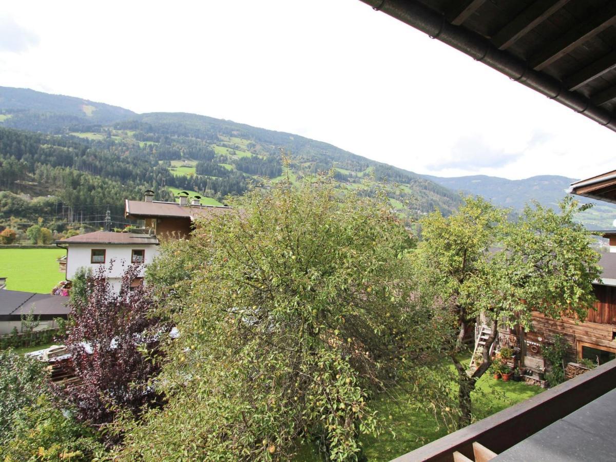 Spacious Apartment In Stumm Tyrol With Balcony Екстер'єр фото